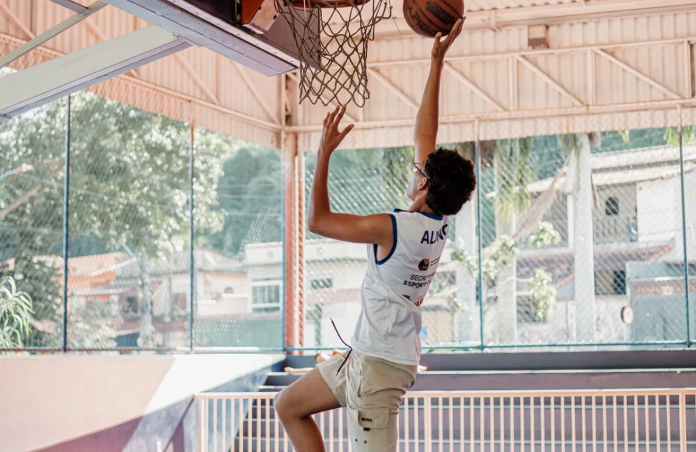 Divulgação da 1ª Taça Infinity – circuito esportivo da Educação em Maricá, foto de Bernardo Gomes