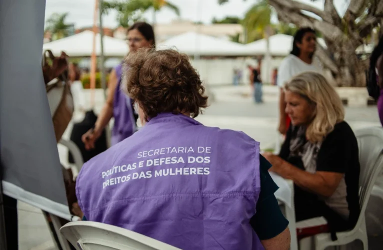 Prefeitura de Maricá oferece cuidados gratuitos e apoio psicológico a mulheres na rodoviária do Centro