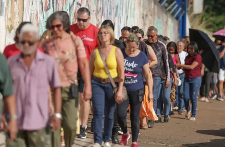Presidente Lula solicita extensão do horário de votação por falhas no transporte público