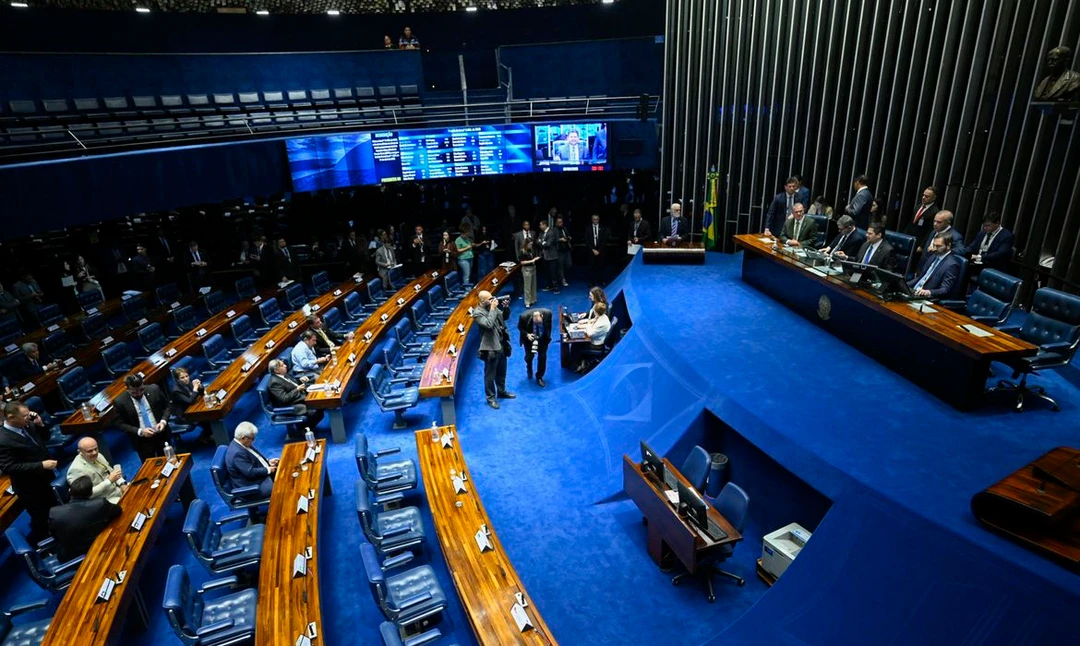 Foto dos senadores eleitos nas eleições de 2026 representando as 27 unidades da federação